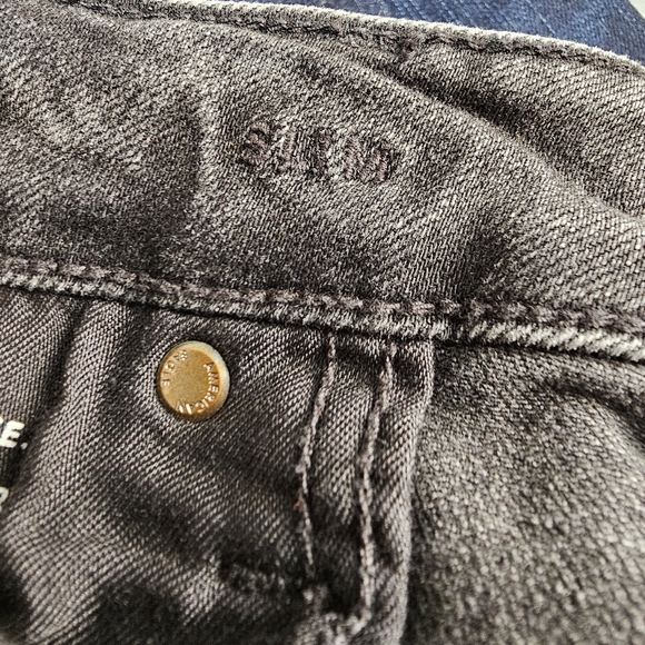 36x30 Slim AE jeans - Picture 3 of 4